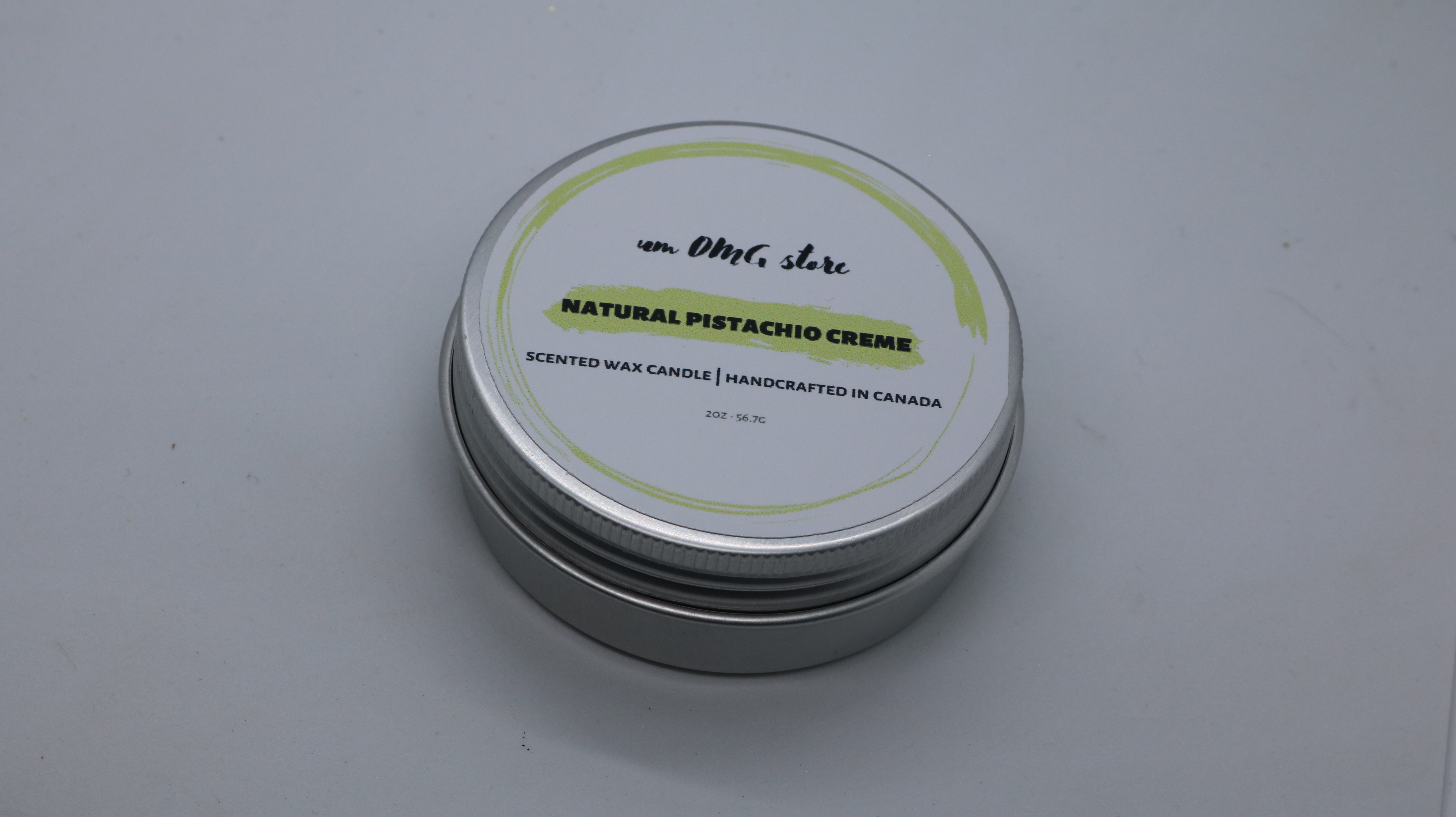 NATURAL PISTACHIO CREME SCENTED WAX CANDLE